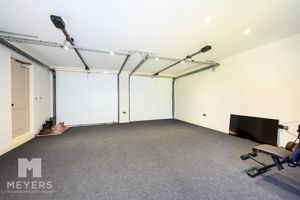 Photo 29- click for photo gallery